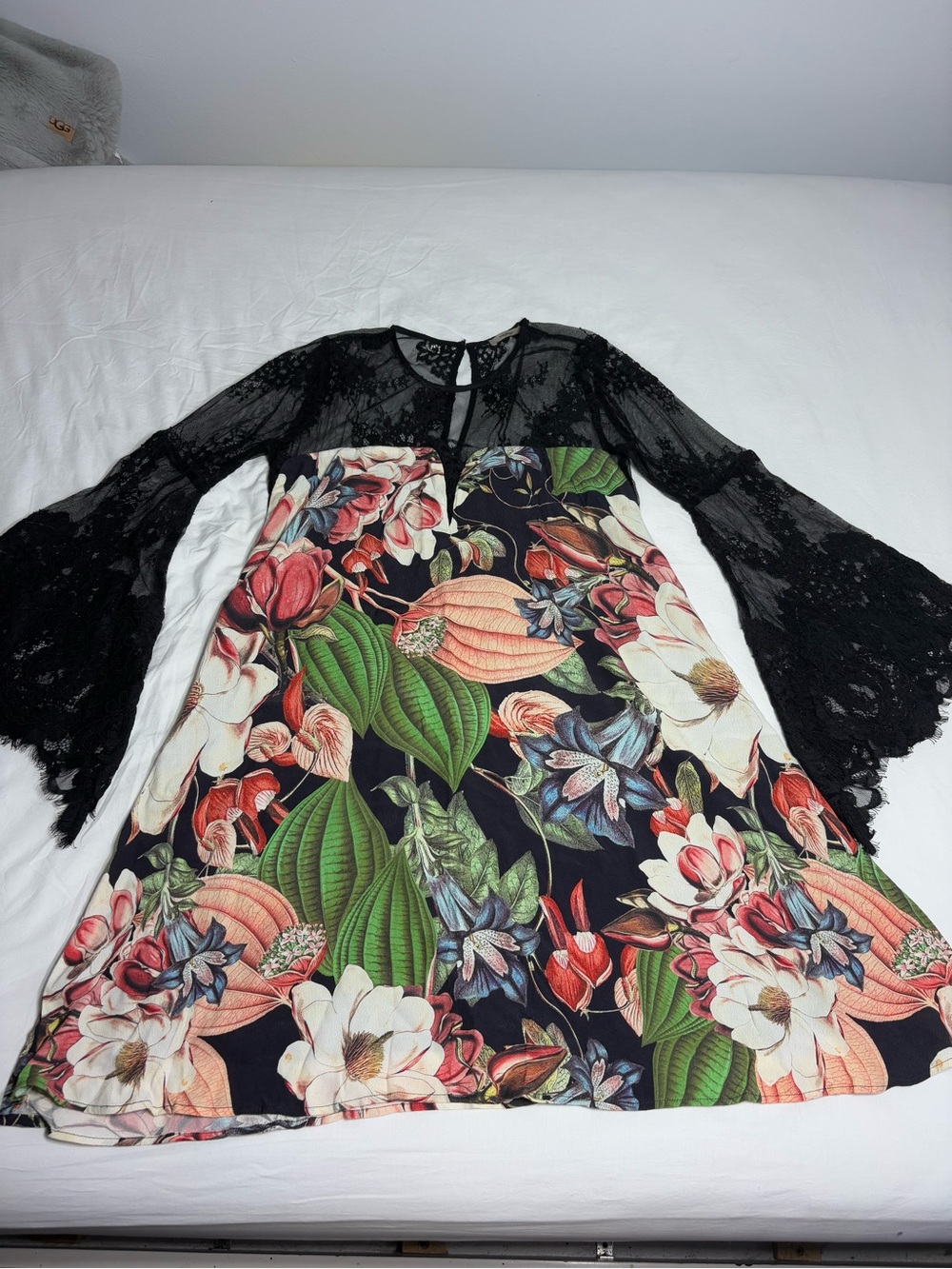 Thurley Black Floral Lace-Sleeve Long Dress